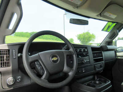 2017 Chevrolet Van,Cargo, $12900. Photo 6