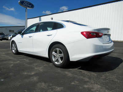 2024 Chevrolet Malibu, $21500. Photo 2