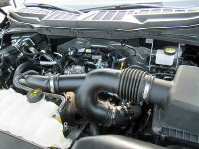 2022 Ford F150 Crew Cab, $47900. Photo 8