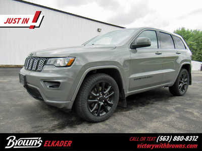 2021 Jeep Grand Cherokee, $27900. Photo 1