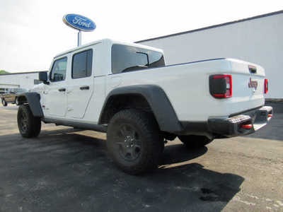 2022 Jeep Gladiator, $40900. Photo 2