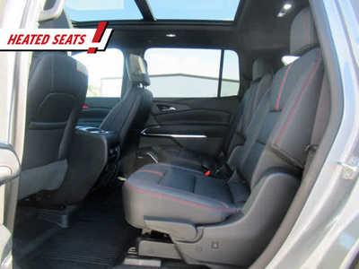 2025 Chevrolet Traverse, $56900. Photo 5
