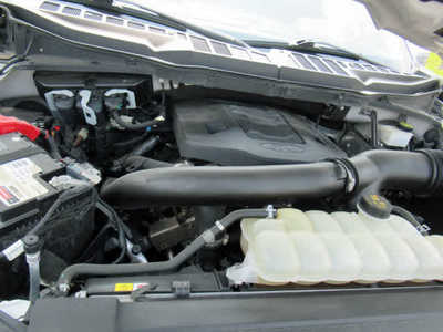 2021 Ford F150 Crew Cab, $36900. Photo 8