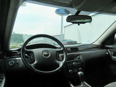 2012 Chevrolet Impala, $6500. Photo 5