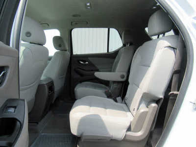 2020 Chevrolet Traverse, $23900. Photo 4