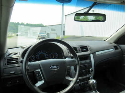 2012 Ford Fusion, $. Photo 5