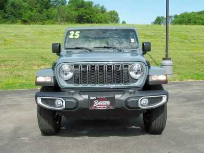 2025 Jeep Gladiator, $. Photo 10