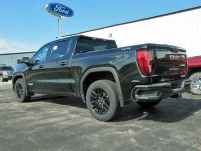 2023 GMC 1500 Crew Cab, $45900. Photo 2