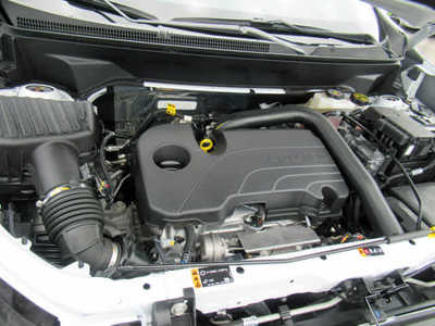 2024 Chevrolet Equinox, $33900. Photo 8