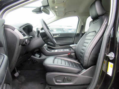 2024 Ford Edge, $32900. Photo 3