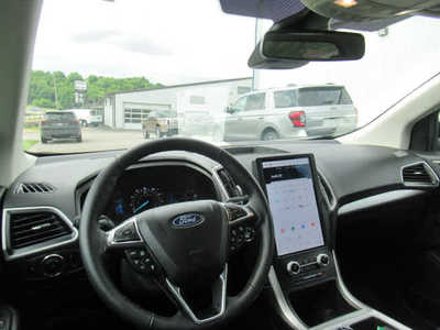 2024 Ford Edge, $32900. Photo 5