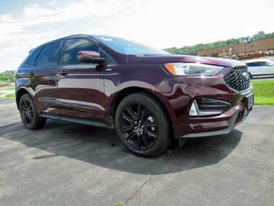 2022 Ford Edge, $30500. Photo 6
