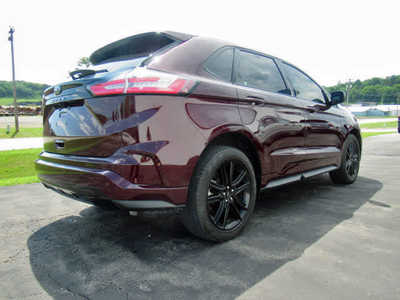 2022 Ford Edge, $30500. Photo 7