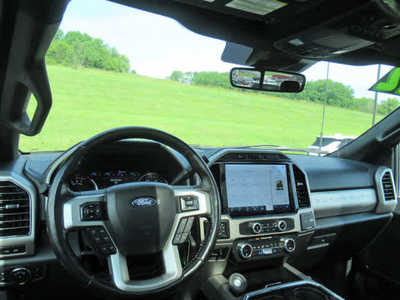 2022 Ford F350 Crew Cab, $52900. Photo 6