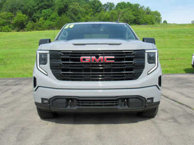 2024 GMC 1500 Crew Cab, $47700. Photo 11