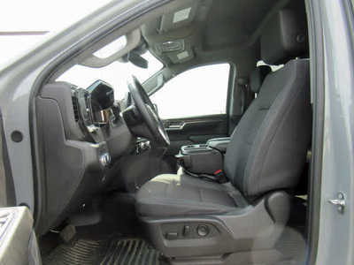 2024 GMC 1500 Crew Cab, $48900. Photo 3