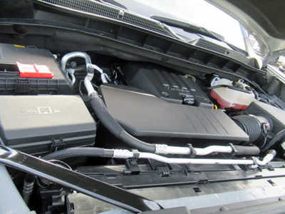 2024 GMC 1500 Crew Cab, $47700. Photo 9