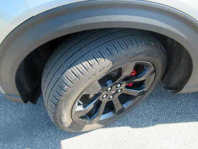 2022 Ford Explorer, $42900. Photo 8