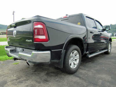 2019 RAM 1500 Crew Cab, $. Photo 7