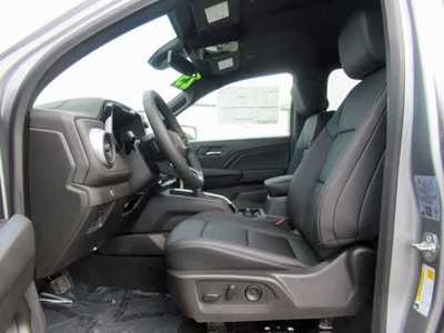 2025 Chevrolet Colorado Crew Cab, $. Photo 4
