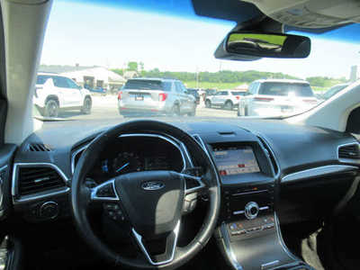 2019 Ford Edge, $17500. Photo 7