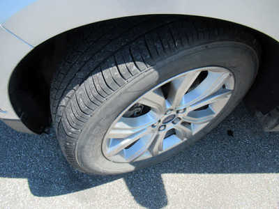 2019 Ford Edge, $17500. Photo 8