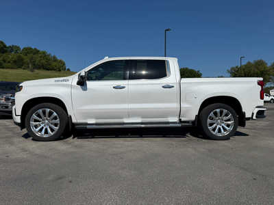 2019 Chevrolet 1500 Crew Cab, $42900. Photo 2