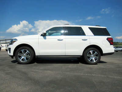 2024 Ford Expedition, $56900. Photo 2