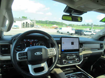 2024 Ford Expedition, $56900. Photo 7