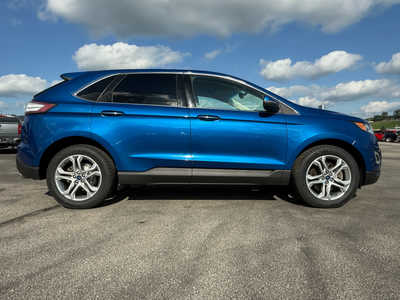 2018 Ford Edge, $15500. Photo 12