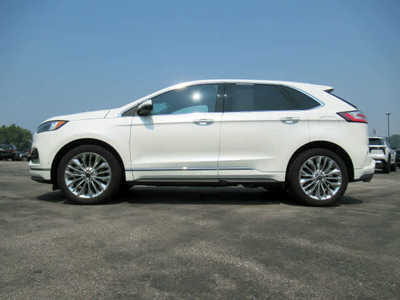 2024 Ford Edge, $33500. Photo 2