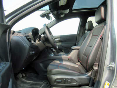 2024 Chevrolet Equinox, $30900. Photo 3