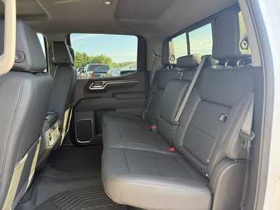 2026 Chevrolet 1500 Crew Cab, $. Photo 5