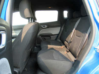 2024 Jeep Compass, $26900. Photo 3