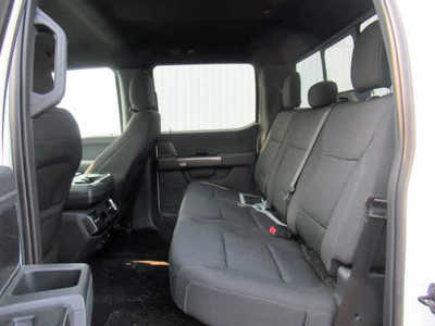 2023 Ford F150 Crew Cab, $45900. Photo 4
