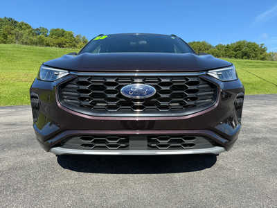 2023 Ford Escape, $24900. Photo 10