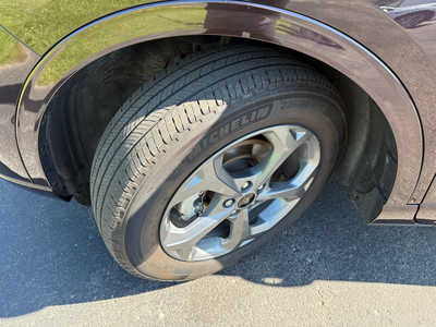 2023 Ford Escape, $24900. Photo 8