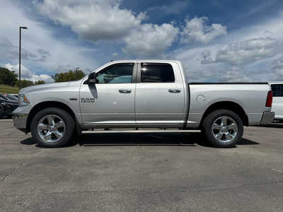 2016 RAM 1500 Crew Cab, $16900. Photo 2
