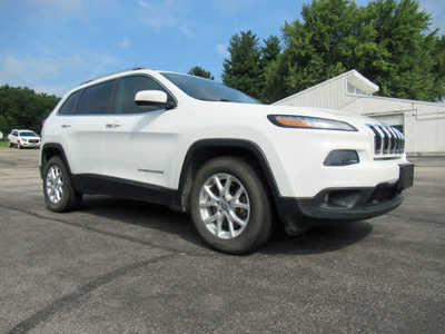 2015 Jeep Cherokee, $8900. Photo 6