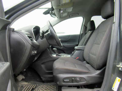 2018 Chevrolet Equinox, $12900. Photo 3