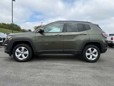 2018 Jeep Compass, $16900. Photo 6