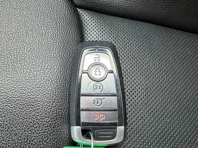 2023 Ford Explorer, $33500. Photo 9