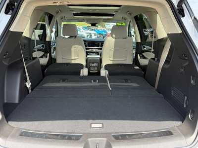 2023 Buick Enclave, $42900. Photo 12