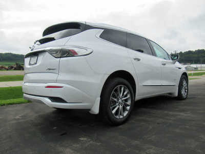 2023 Buick Enclave, $43900. Photo 8