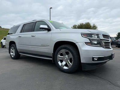 2015 Chevrolet Suburban, $20990. Photo 12
