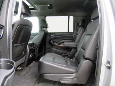 2015 Chevrolet Suburban, $19900. Photo 4