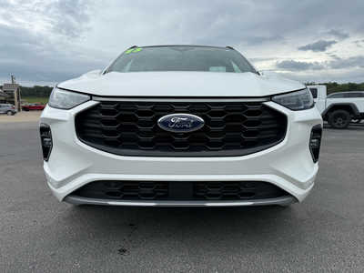 2023 Ford Escape, $31900. Photo 10