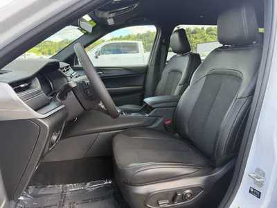 2025 Jeep Grand Cherokee L, $. Photo 4