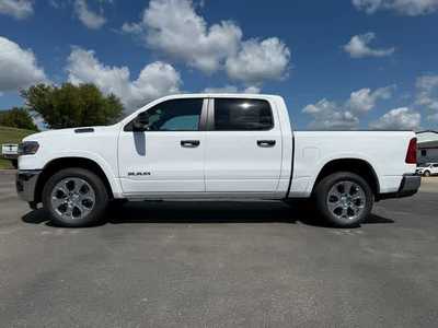 2026 RAM 1500 Crew Cab, $. Photo 2