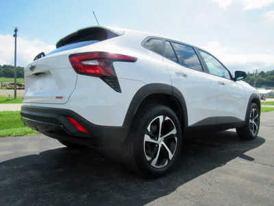 2024 Chevrolet Trax, $24900. Photo 7